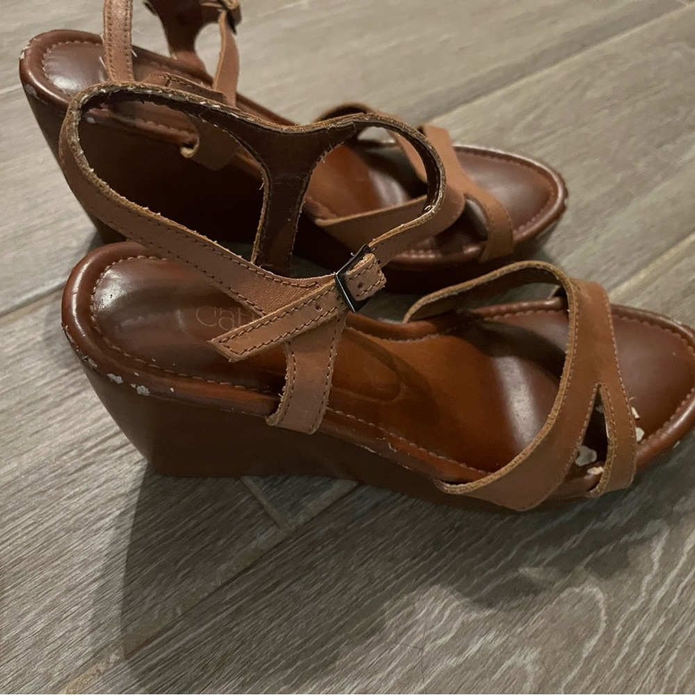 Tan heels